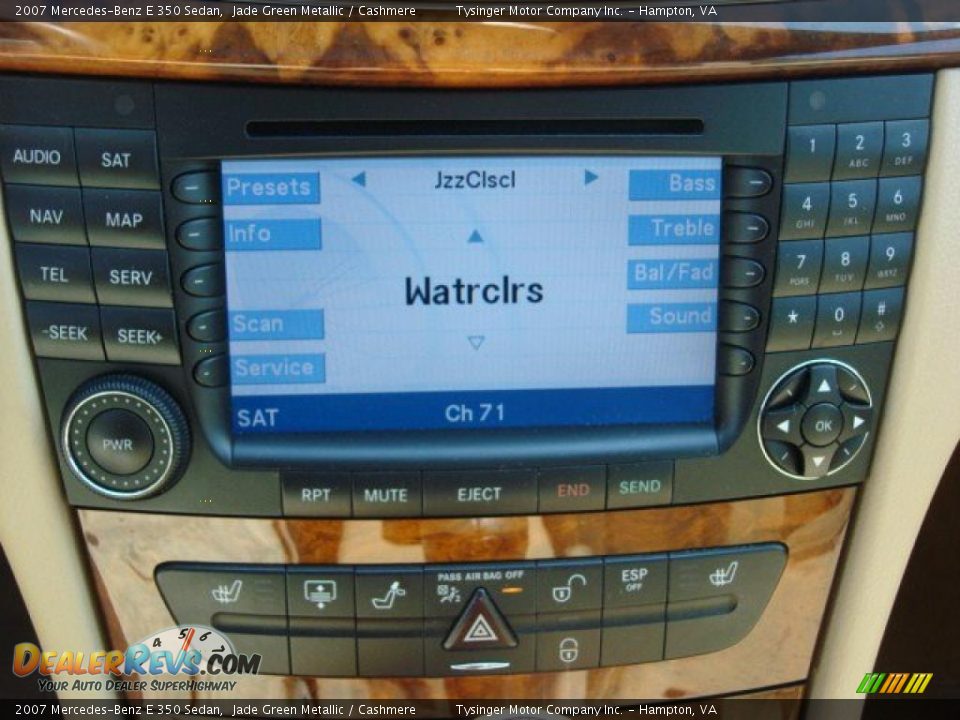 Controls of 2007 Mercedes-Benz E 350 Sedan Photo #12