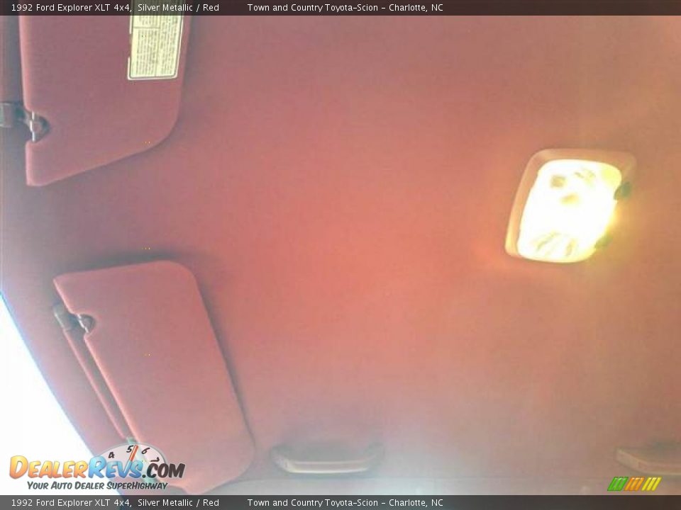 1992 Ford Explorer XLT 4x4 Silver Metallic / Red Photo #14
