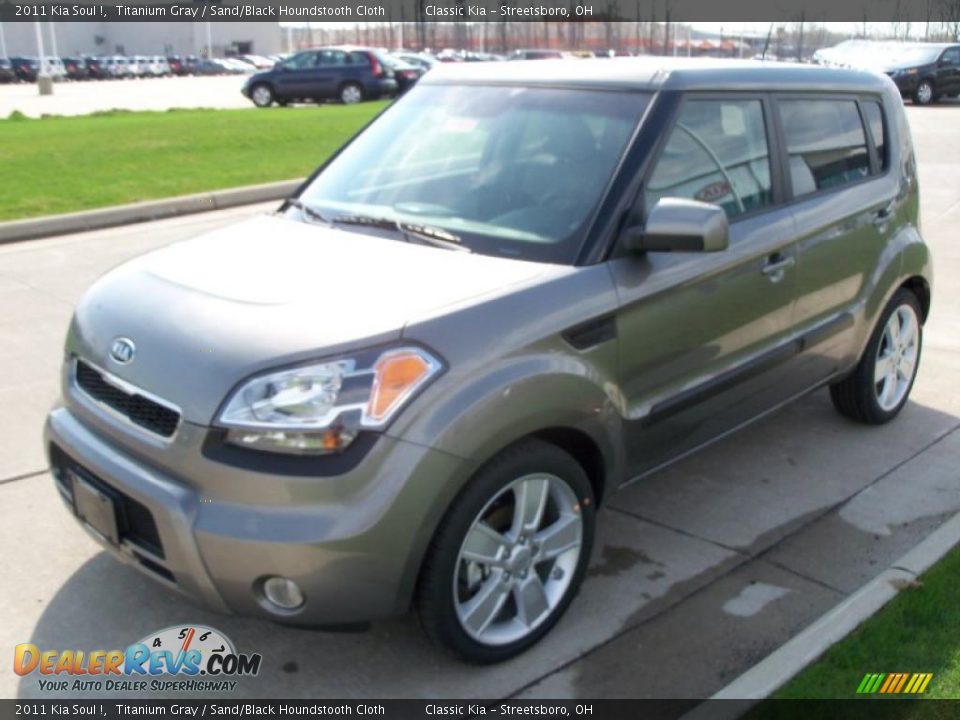 2011 Kia Soul ! Titanium Gray / Sand/Black Houndstooth Cloth Photo #7