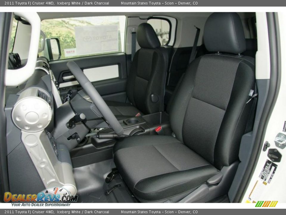 2011 Toyota FJ Cruiser 4WD Iceberg White / Dark Charcoal Photo #5