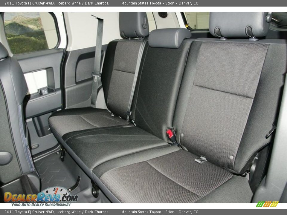 2011 Toyota FJ Cruiser 4WD Iceberg White / Dark Charcoal Photo #6