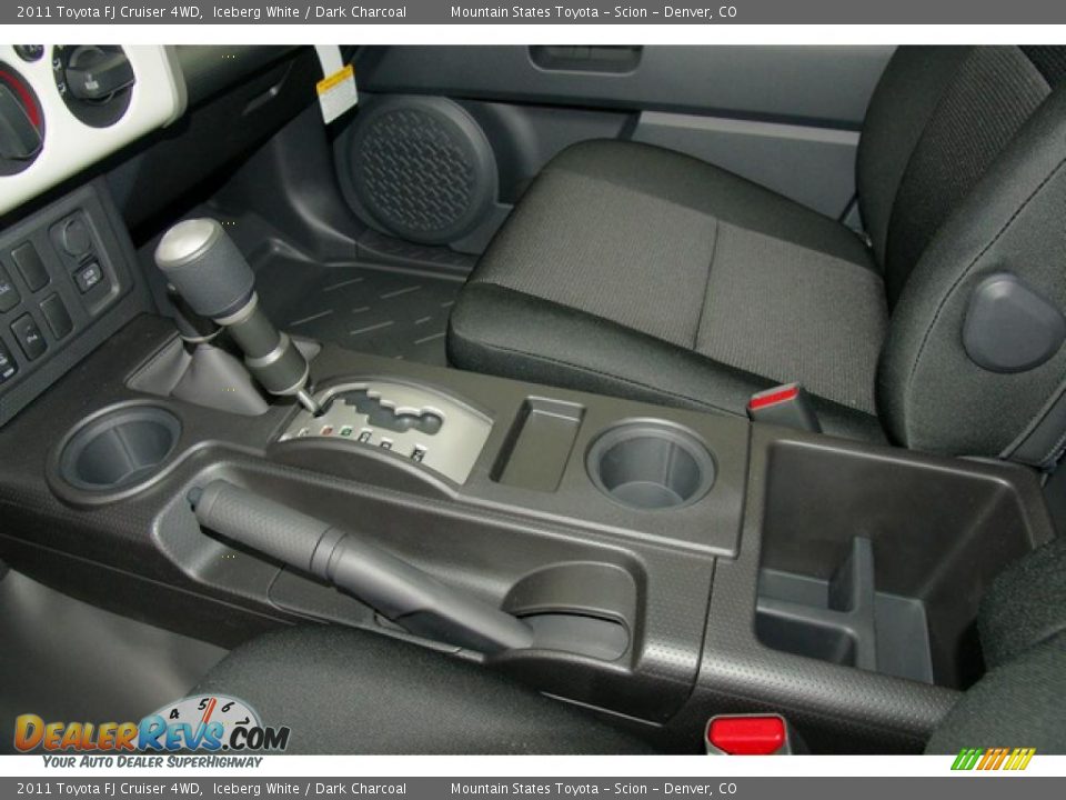 2011 Toyota FJ Cruiser 4WD Iceberg White / Dark Charcoal Photo #9