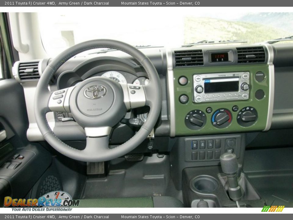 Controls of 2011 Toyota FJ Cruiser 4WD Photo #10