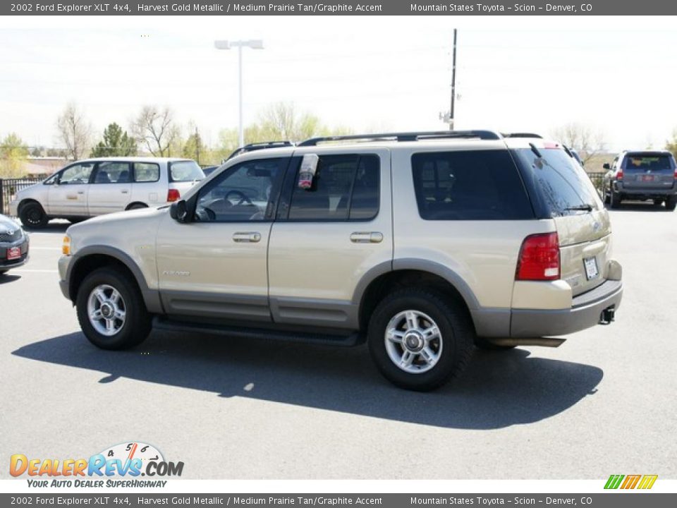 2002 Ford Explorer XLT 4x4 Harvest Gold Metallic / Medium Prairie Tan/Graphite Accent Photo #4