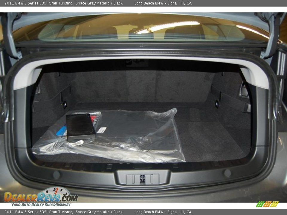 2011 BMW 5 Series 535i Gran Turismo Trunk Photo #9