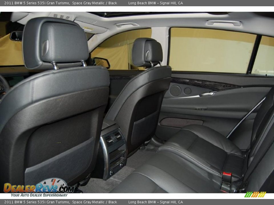 Black Interior - 2011 BMW 5 Series 535i Gran Turismo Photo #24