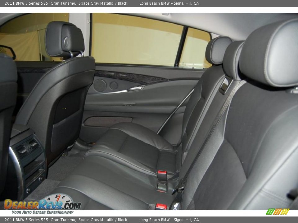 Black Interior - 2011 BMW 5 Series 535i Gran Turismo Photo #25