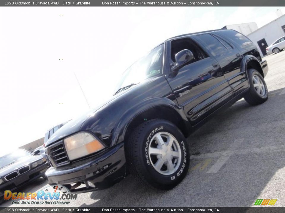 1998 Oldsmobile Bravada AWD Black / Graphite Photo #2