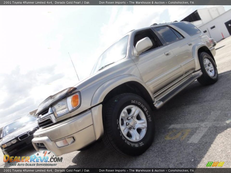2001 Toyota 4Runner Limited 4x4 Dorado Gold Pearl / Oak Photo #2