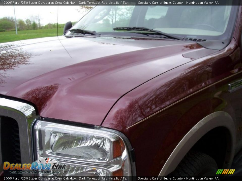 2006 Ford F250 Super Duty Lariat Crew Cab 4x4 Dark Toreador Red Metallic / Tan Photo #18