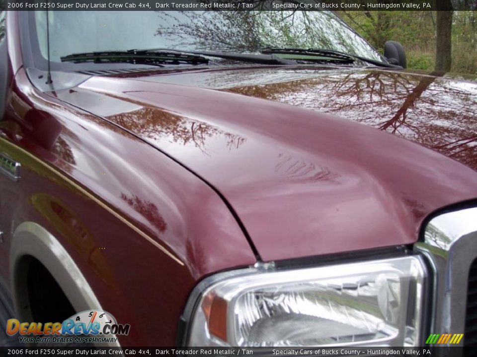 2006 Ford F250 Super Duty Lariat Crew Cab 4x4 Dark Toreador Red Metallic / Tan Photo #19