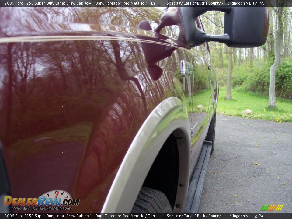2006 Ford F250 Super Duty Lariat Crew Cab 4x4 Dark Toreador Red Metallic / Tan Photo #21