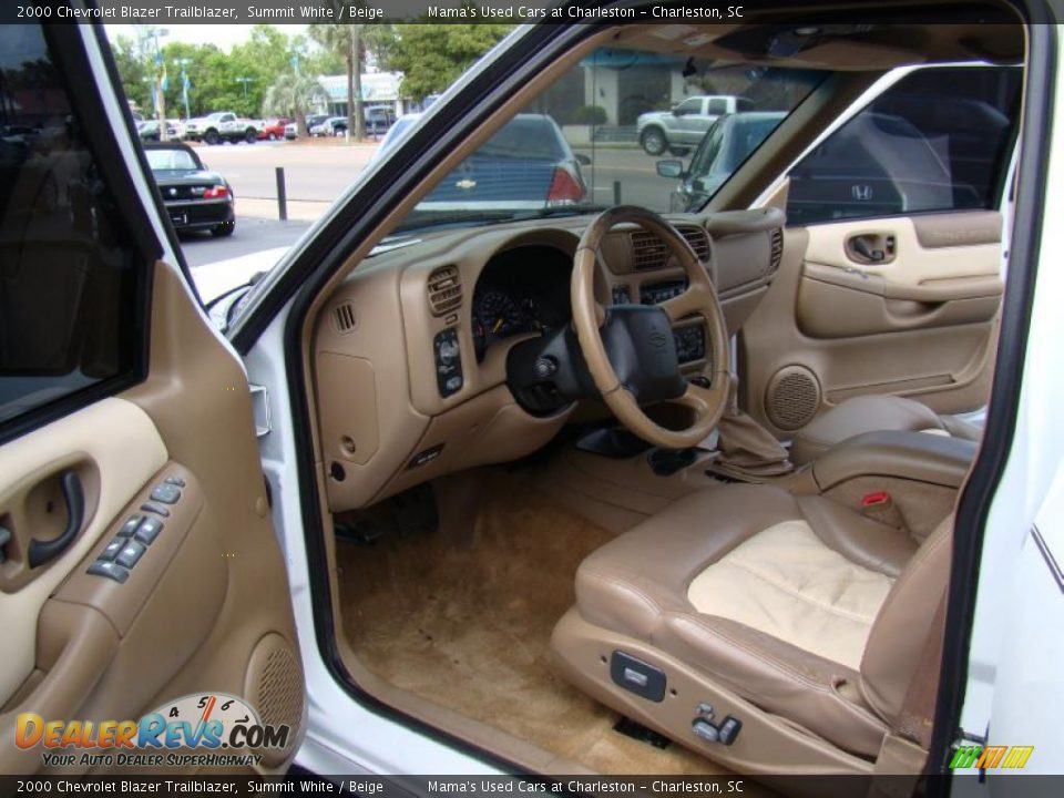 2000 Chevrolet Blazer Trailblazer Summit White / Beige Photo #9