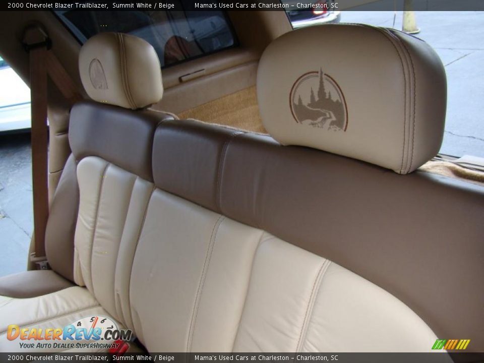 2000 Chevrolet Blazer Trailblazer Summit White / Beige Photo #13