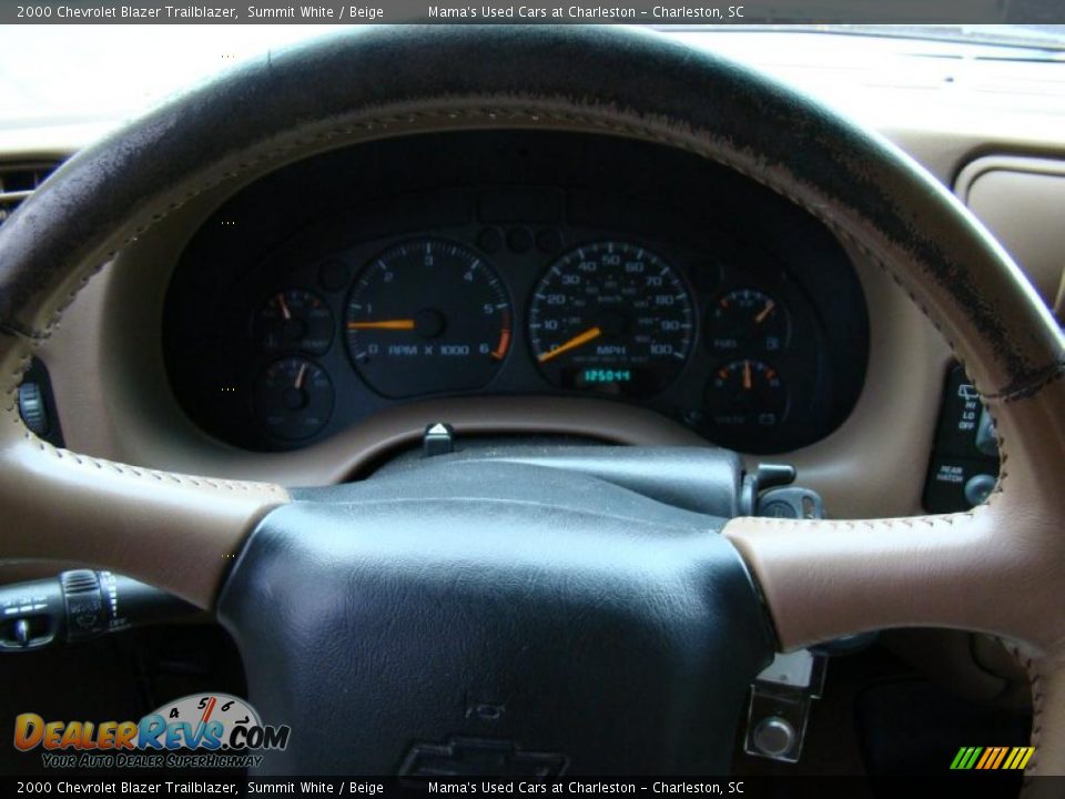 2000 Chevrolet Blazer Trailblazer Summit White / Beige Photo #26