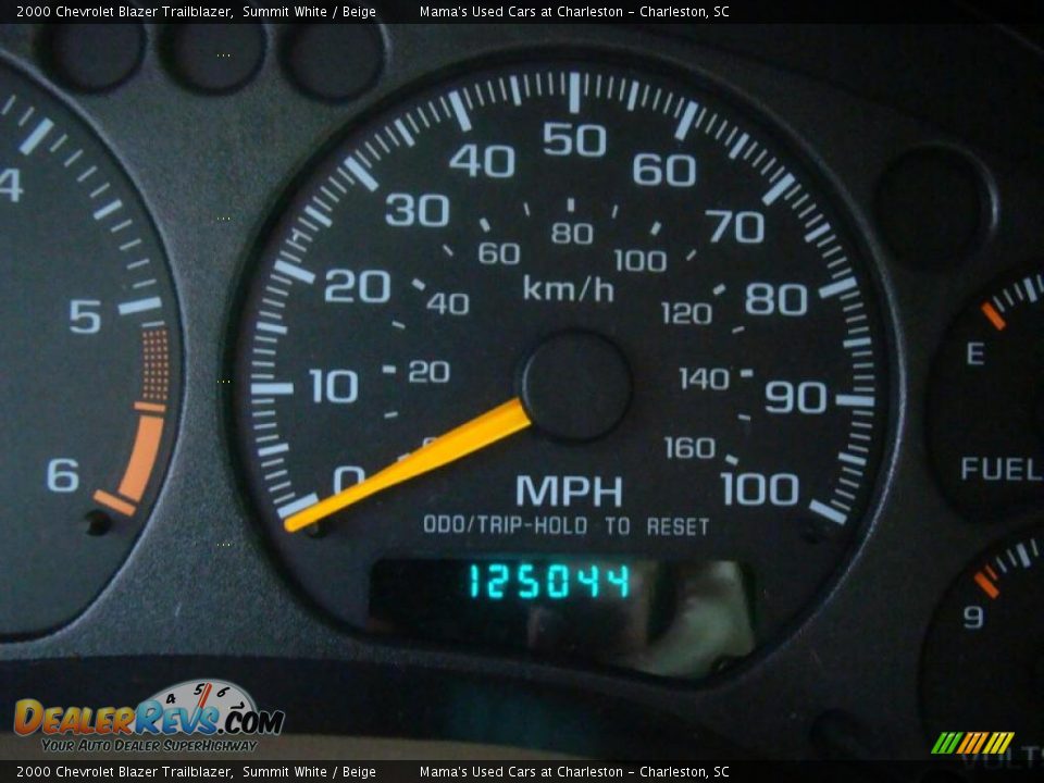 2000 Chevrolet Blazer Trailblazer Summit White / Beige Photo #28