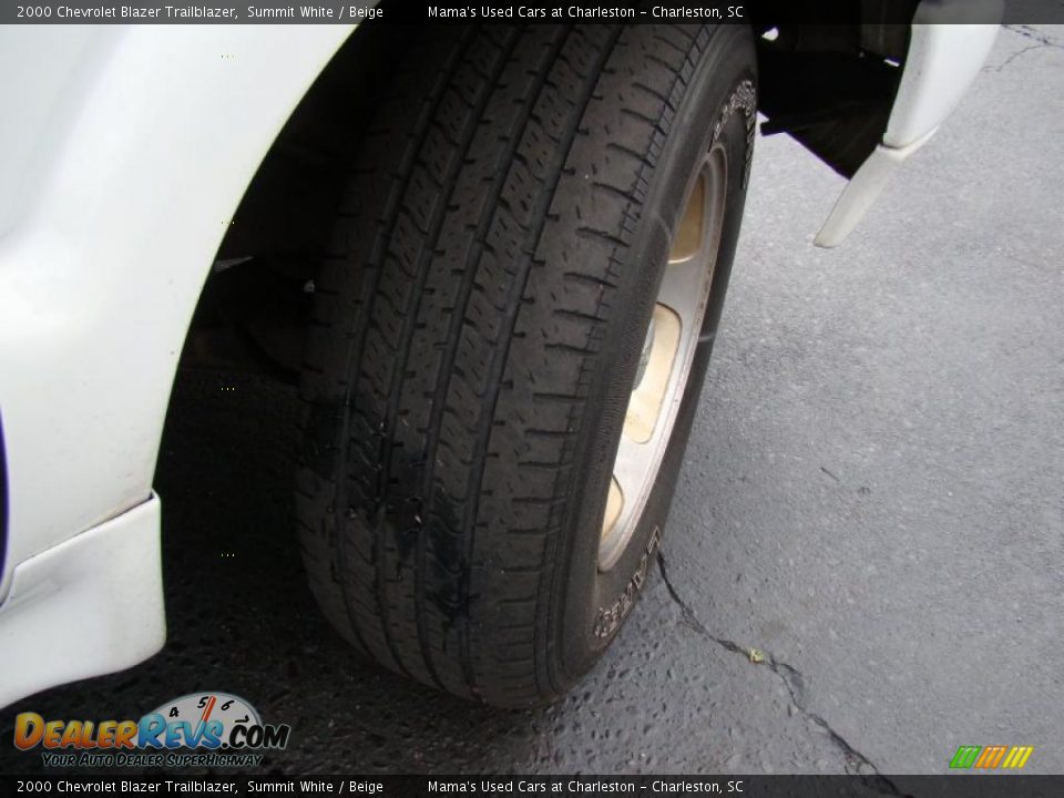 2000 Chevrolet Blazer Trailblazer Summit White / Beige Photo #30