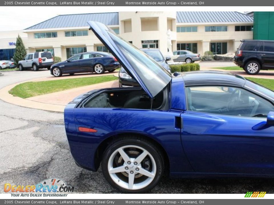 2005 Chevrolet Corvette Coupe LeMans Blue Metallic / Steel Grey Photo #15