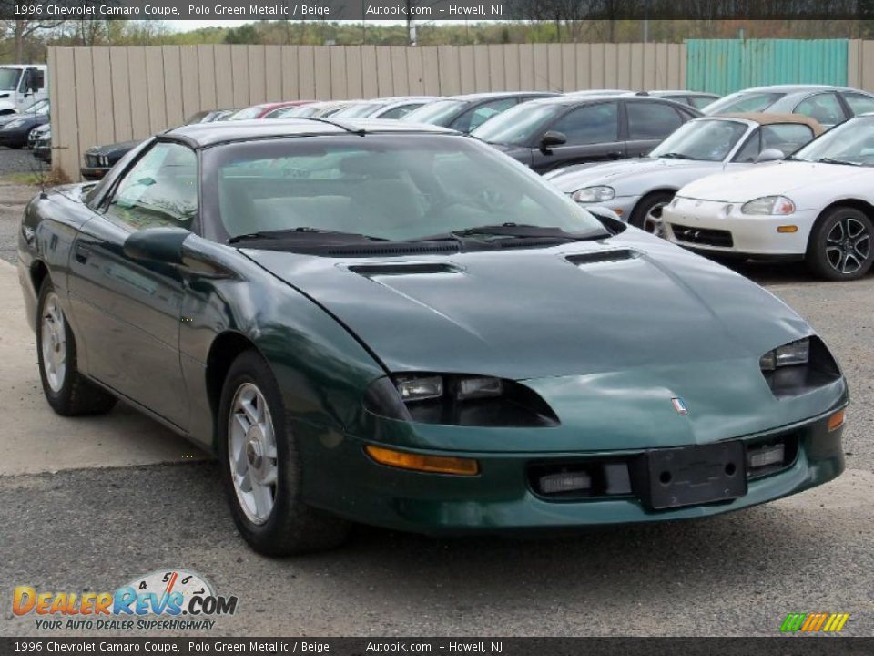 1996 Chevrolet Camaro Coupe Polo Green Metallic / Beige Photo #3