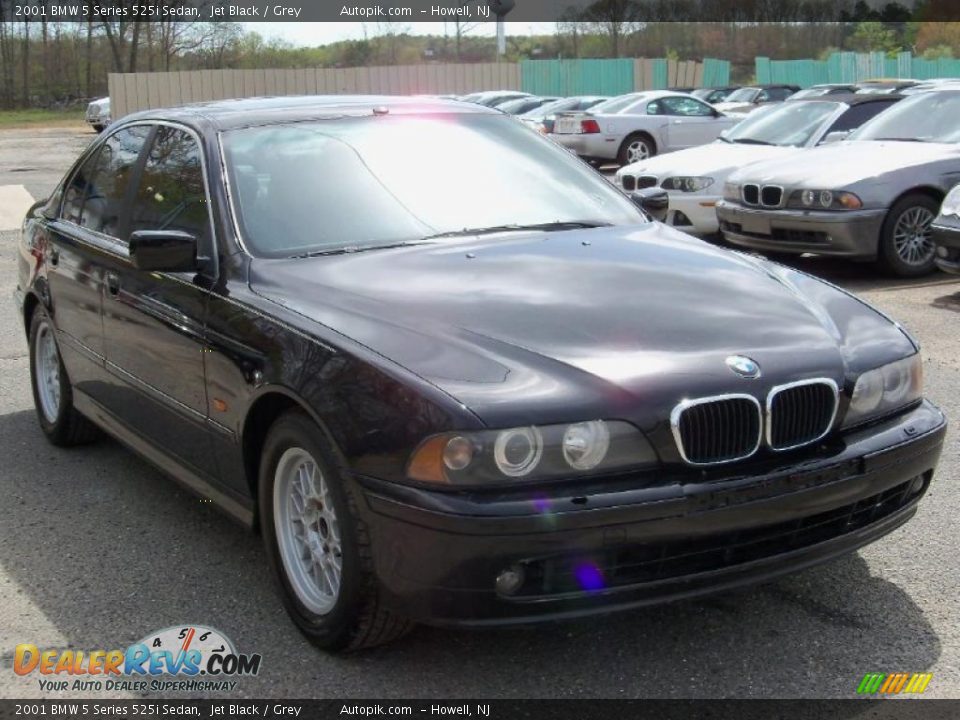 2001 BMW 5 Series 525i Sedan Jet Black / Grey Photo #2