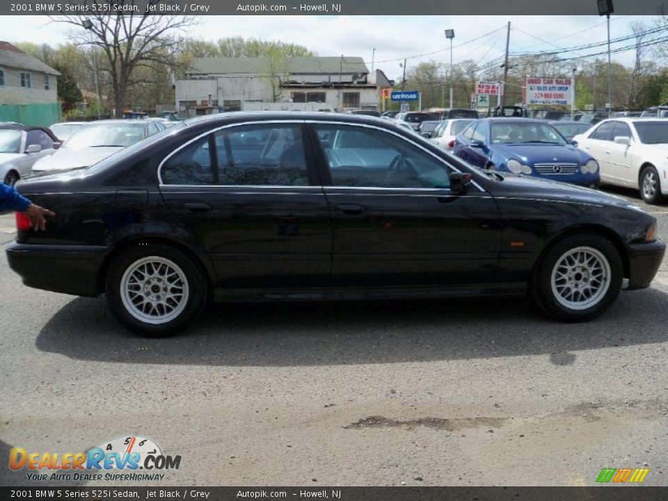 2001 BMW 5 Series 525i Sedan Jet Black / Grey Photo #8
