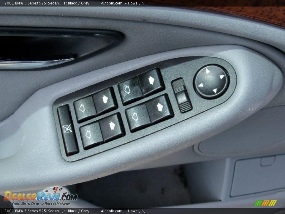 2001 BMW 5 Series 525i Sedan Jet Black / Grey Photo #14