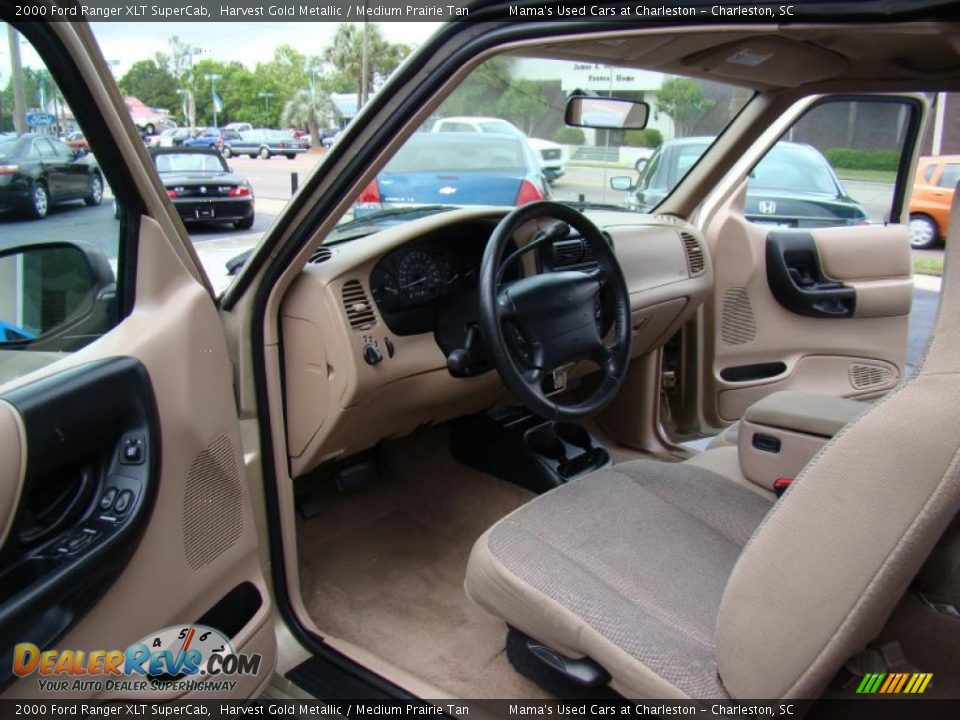 Medium Prairie Tan Interior - 2000 Ford Ranger XLT SuperCab Photo #9