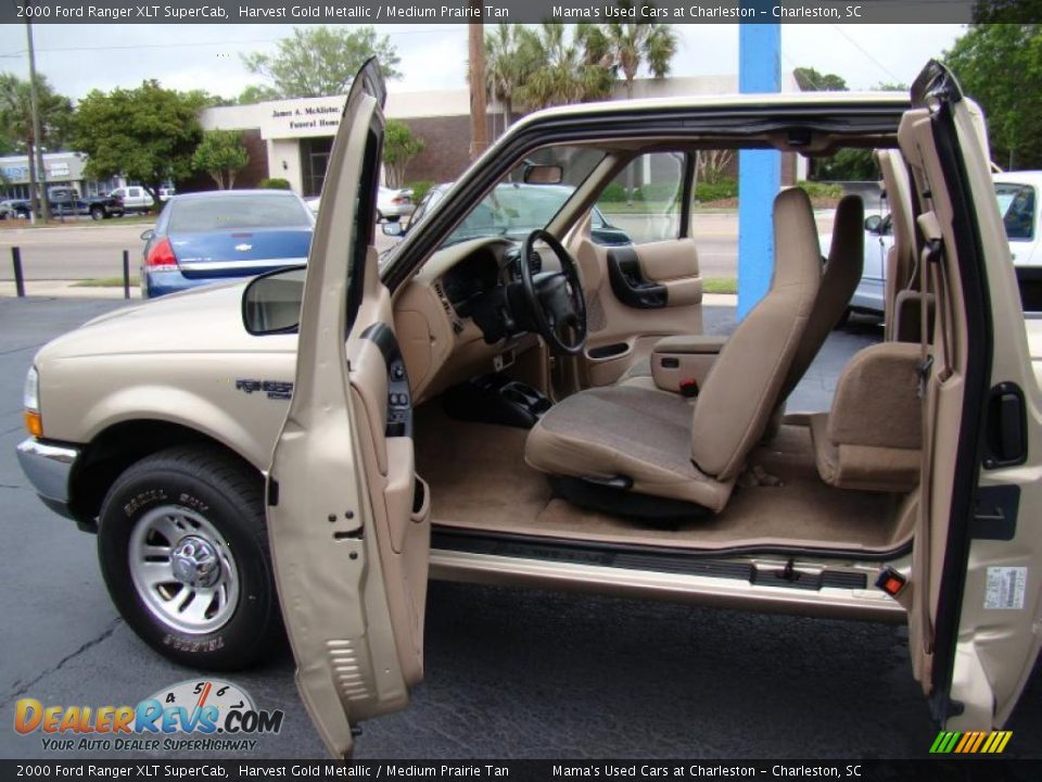 Medium Prairie Tan Interior - 2000 Ford Ranger XLT SuperCab Photo #12