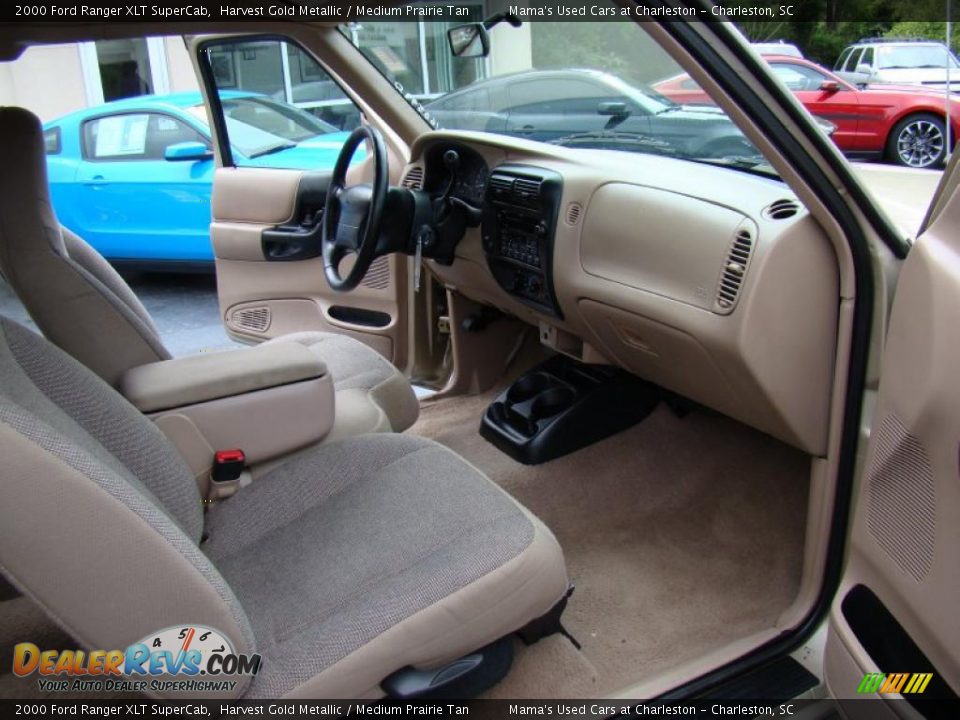 Medium Prairie Tan Interior - 2000 Ford Ranger XLT SuperCab Photo #13