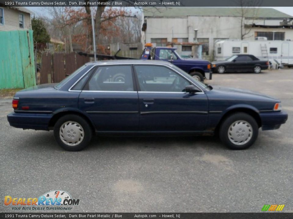 1991 Toyota Camry Deluxe Sedan Dark Blue Pearl Metallic / Blue Photo #8