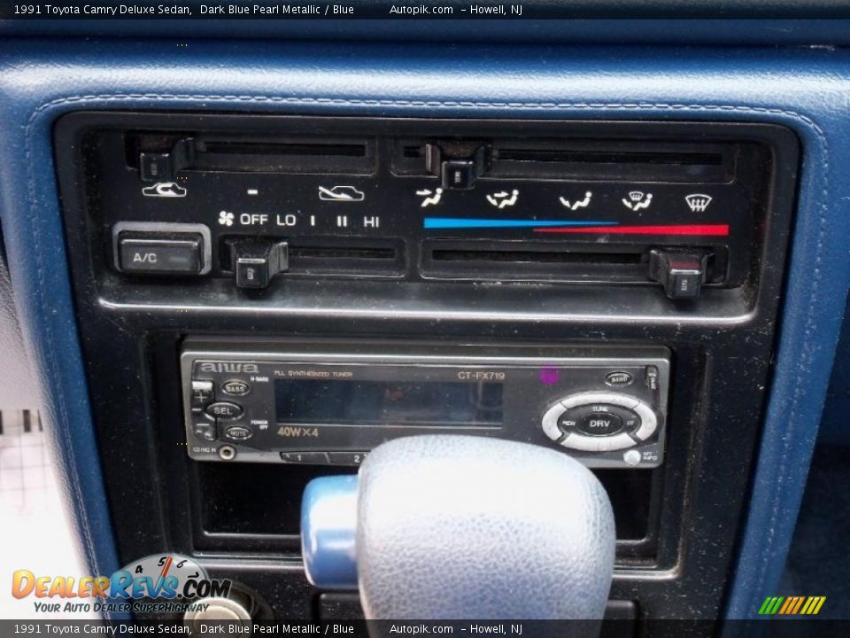 1991 Toyota Camry Deluxe Sedan Dark Blue Pearl Metallic / Blue Photo #12