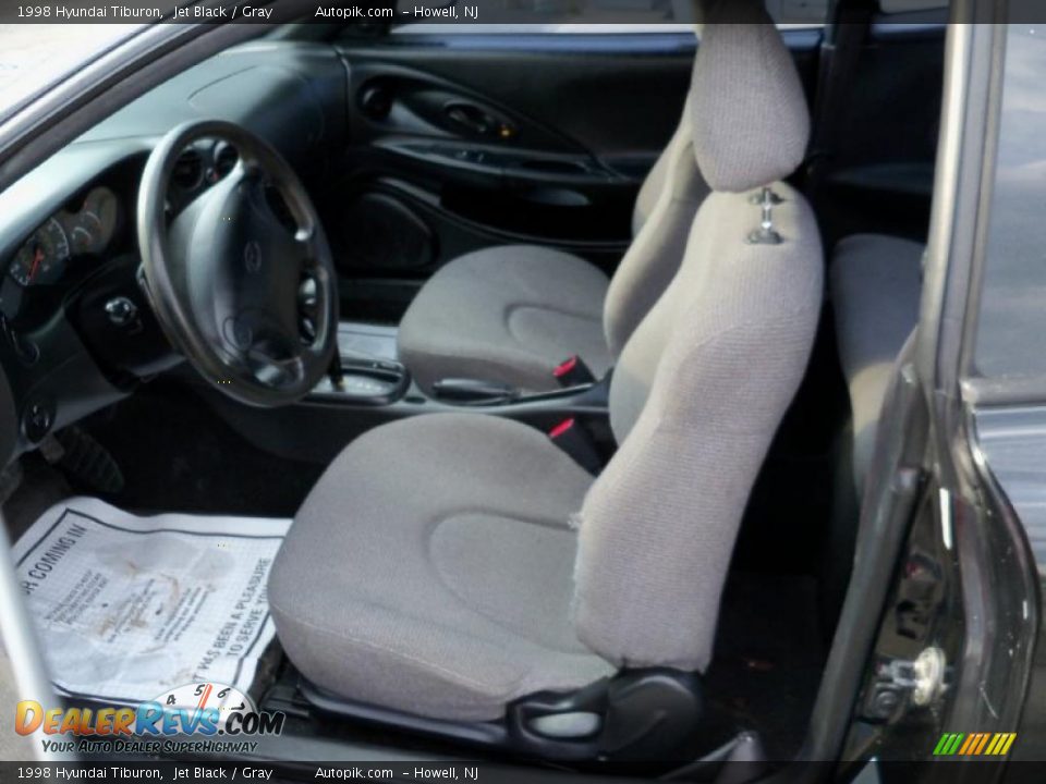 Gray Interior - 1998 Hyundai Tiburon  Photo #9