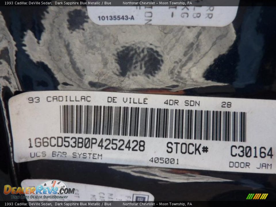 1993 Cadillac DeVille Sedan Dark Sapphire Blue Metallic / Blue Photo #13