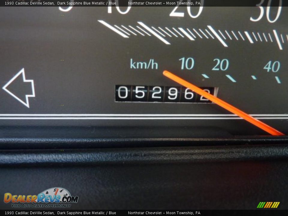 1993 Cadillac DeVille Sedan Dark Sapphire Blue Metallic / Blue Photo #15