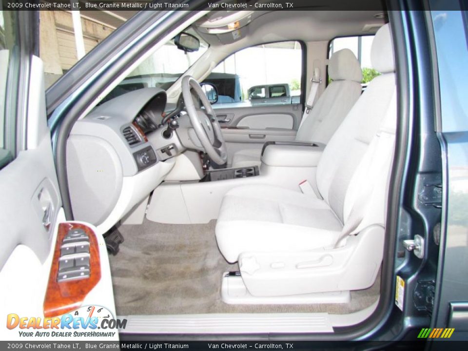 Light Titanium Interior - 2009 Chevrolet Tahoe LT Photo #8