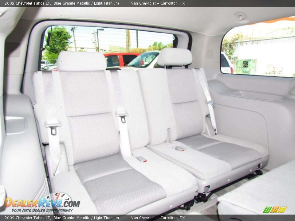 Light Titanium Interior - 2009 Chevrolet Tahoe LT Photo #11