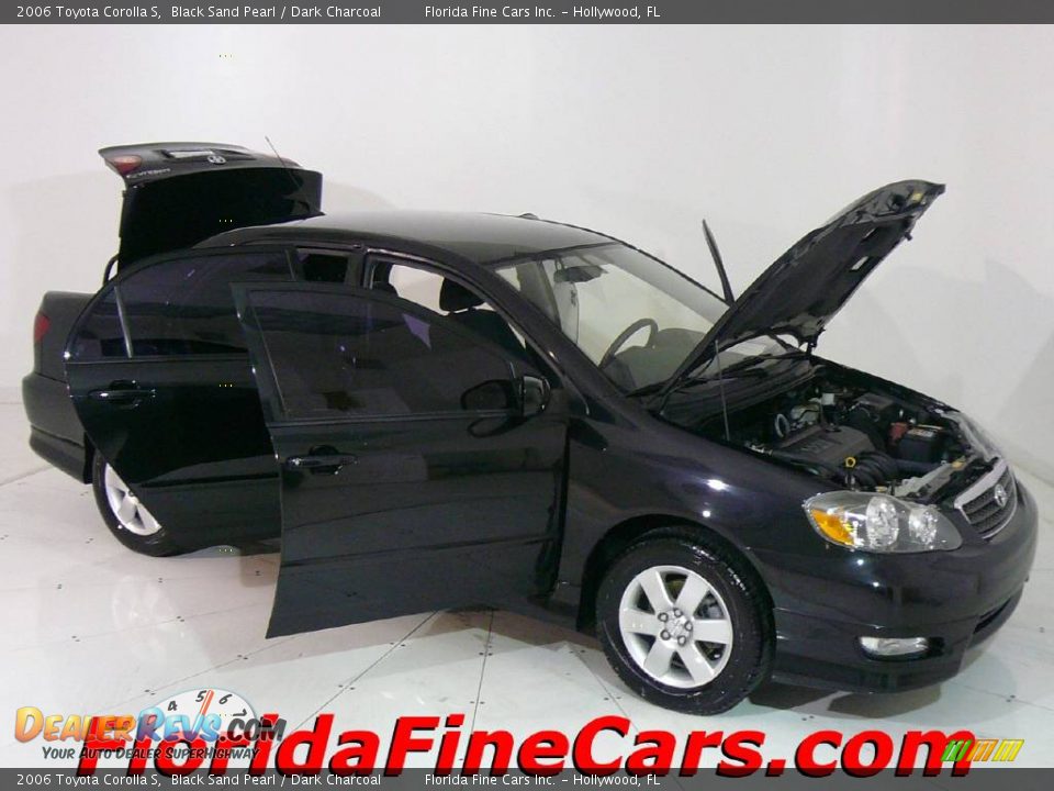 2006 Toyota Corolla S Black Sand Pearl / Dark Charcoal Photo #7