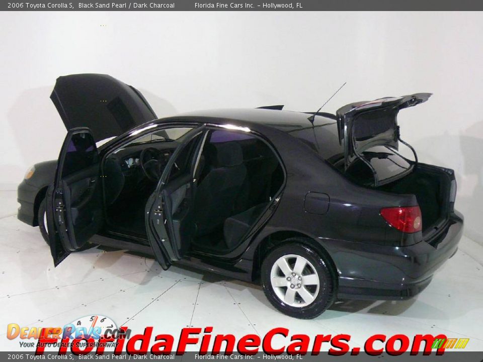 2006 Toyota Corolla S Black Sand Pearl / Dark Charcoal Photo #8