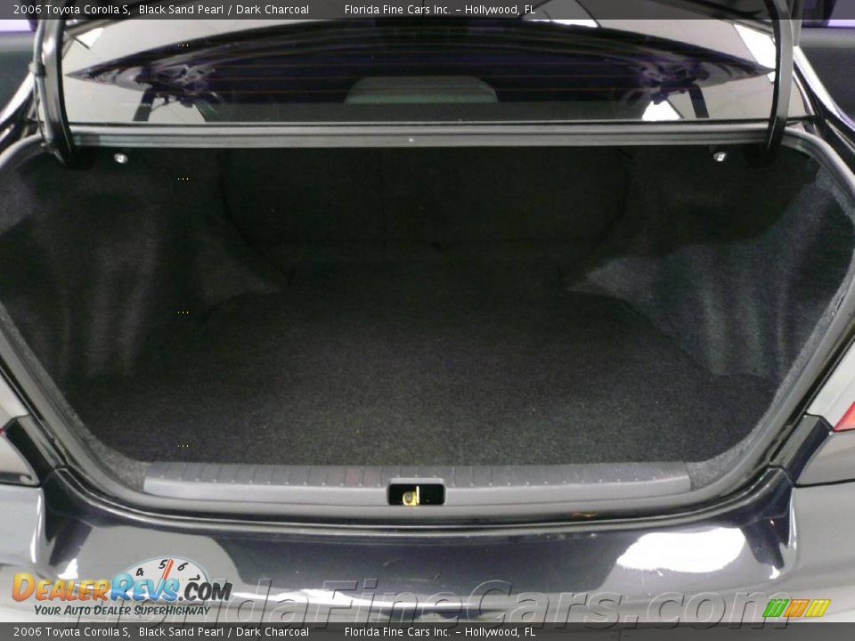 2006 Toyota Corolla S Black Sand Pearl / Dark Charcoal Photo #10