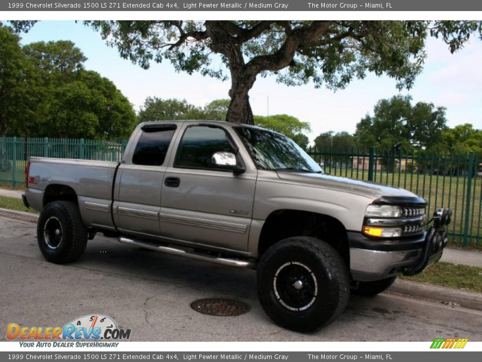 1999 Chevrolet Silverado 1500 LS Z71 Extended Cab 4x4 Light Pewter Metallic / Medium Gray Photo #13