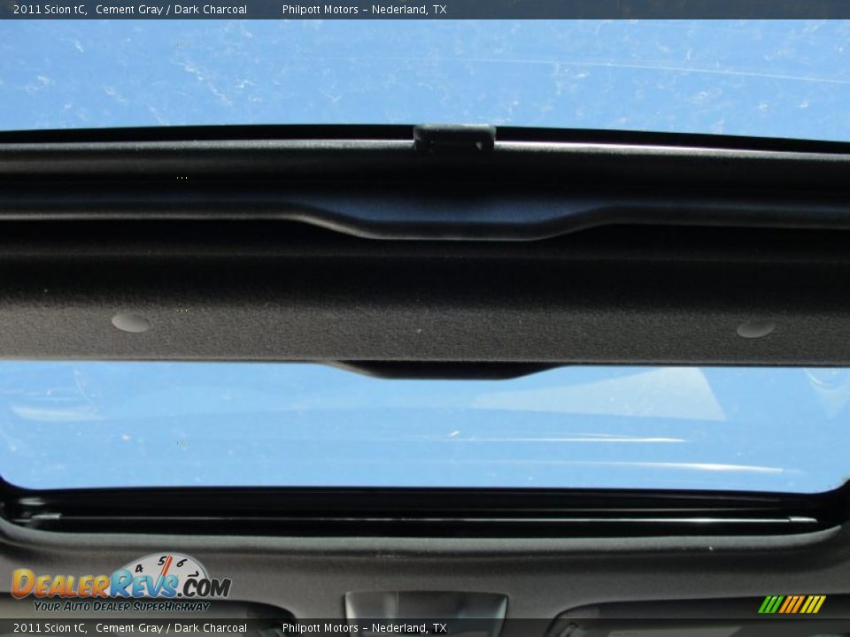 Sunroof of 2011 Scion tC  Photo #25