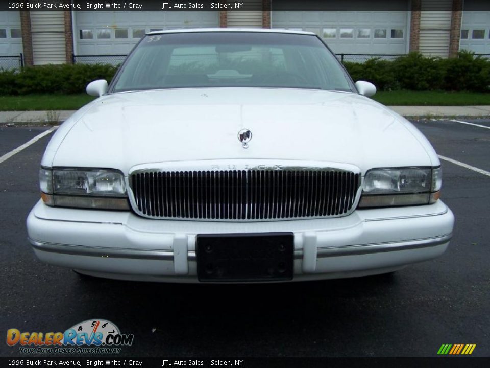 1996 Buick Park Avenue Bright White / Gray Photo #2