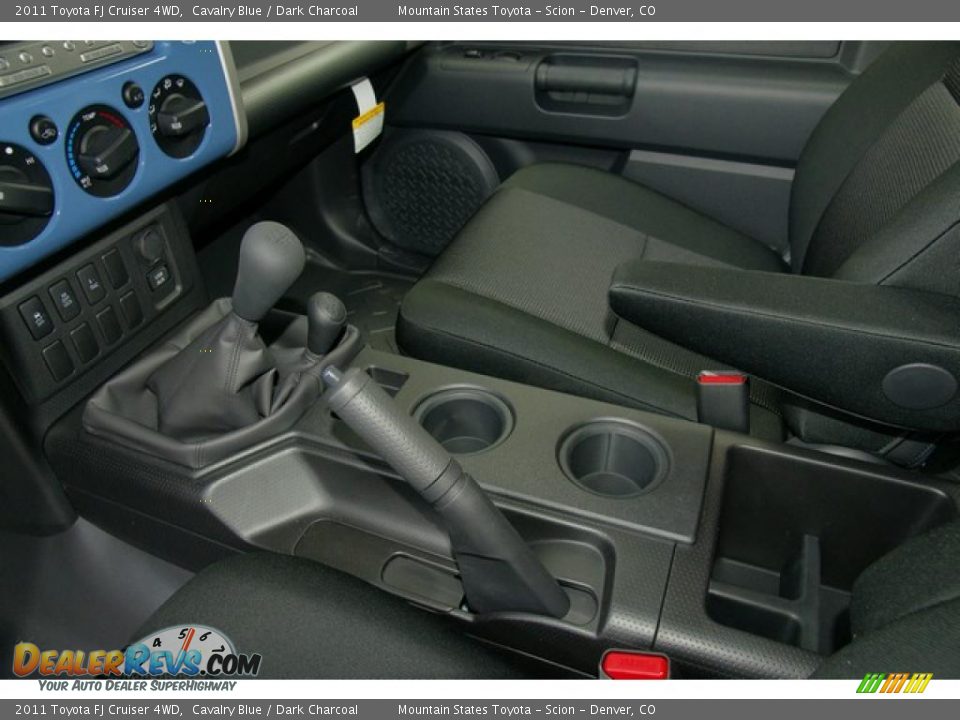 2011 Toyota FJ Cruiser 4WD Shifter Photo #6