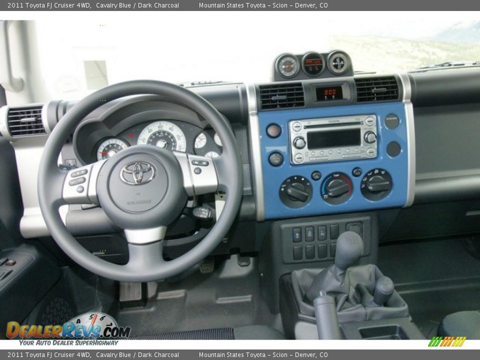 Dashboard of 2011 Toyota FJ Cruiser 4WD Photo #11
