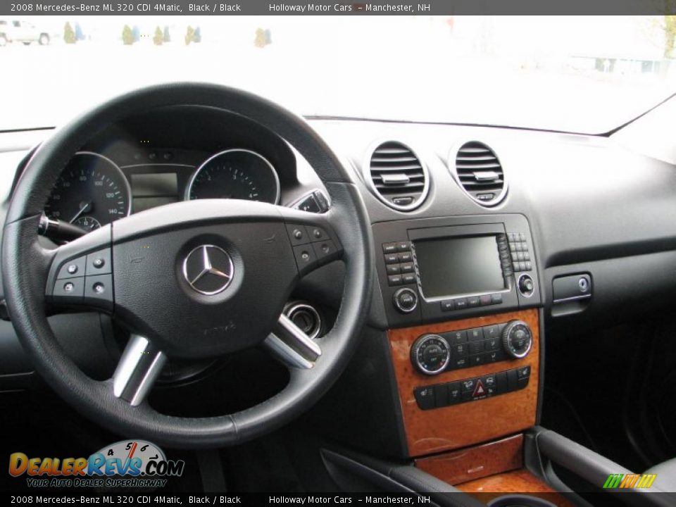 Dashboard of 2008 Mercedes-Benz ML 320 CDI 4Matic Photo #7