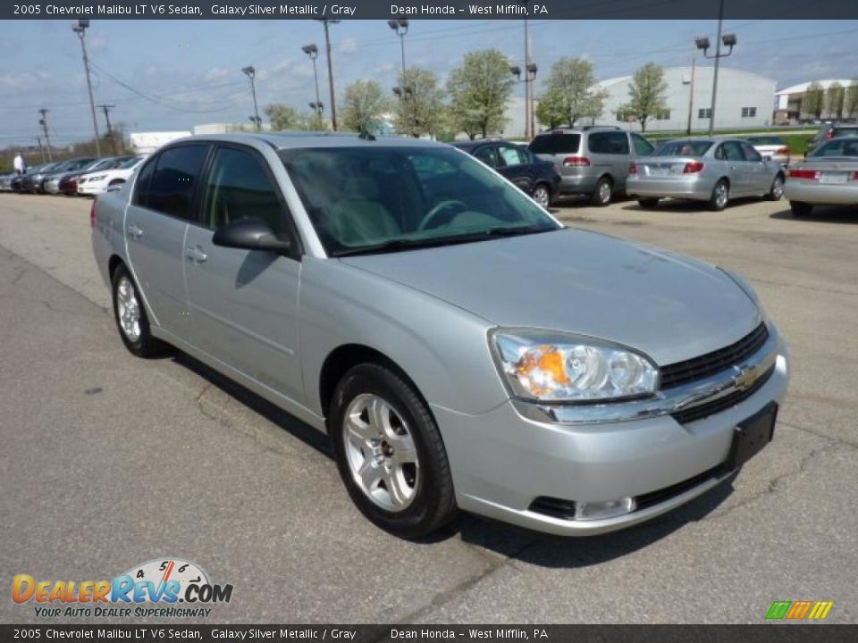 2005 Chevrolet Malibu LT V6 Sedan Galaxy Silver Metallic / Gray Photo #5