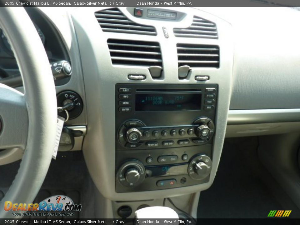 2005 Chevrolet Malibu LT V6 Sedan Galaxy Silver Metallic / Gray Photo #13