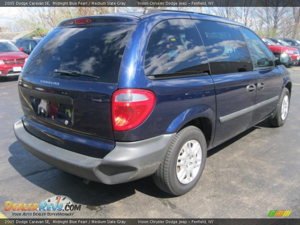 2005 Dodge Caravan SE Midnight Blue Pearl / Medium Slate Gray Photo #2