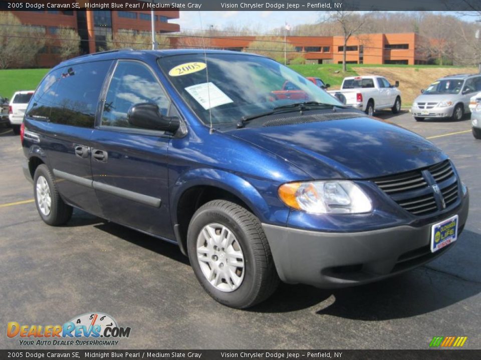 2005 Dodge Caravan SE Midnight Blue Pearl / Medium Slate Gray Photo #15