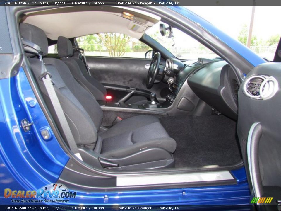 Carbon Interior - 2005 Nissan 350Z Coupe Photo #10